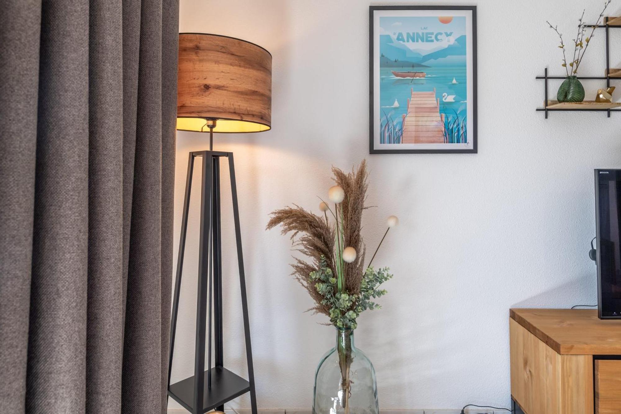 Ducs De Savoie - Comfortable Flat A Stone'S Throw From The Old Town Annecy Exterior photo